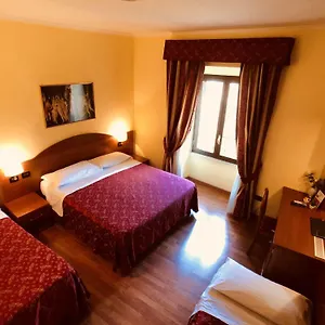 hotellátogatás